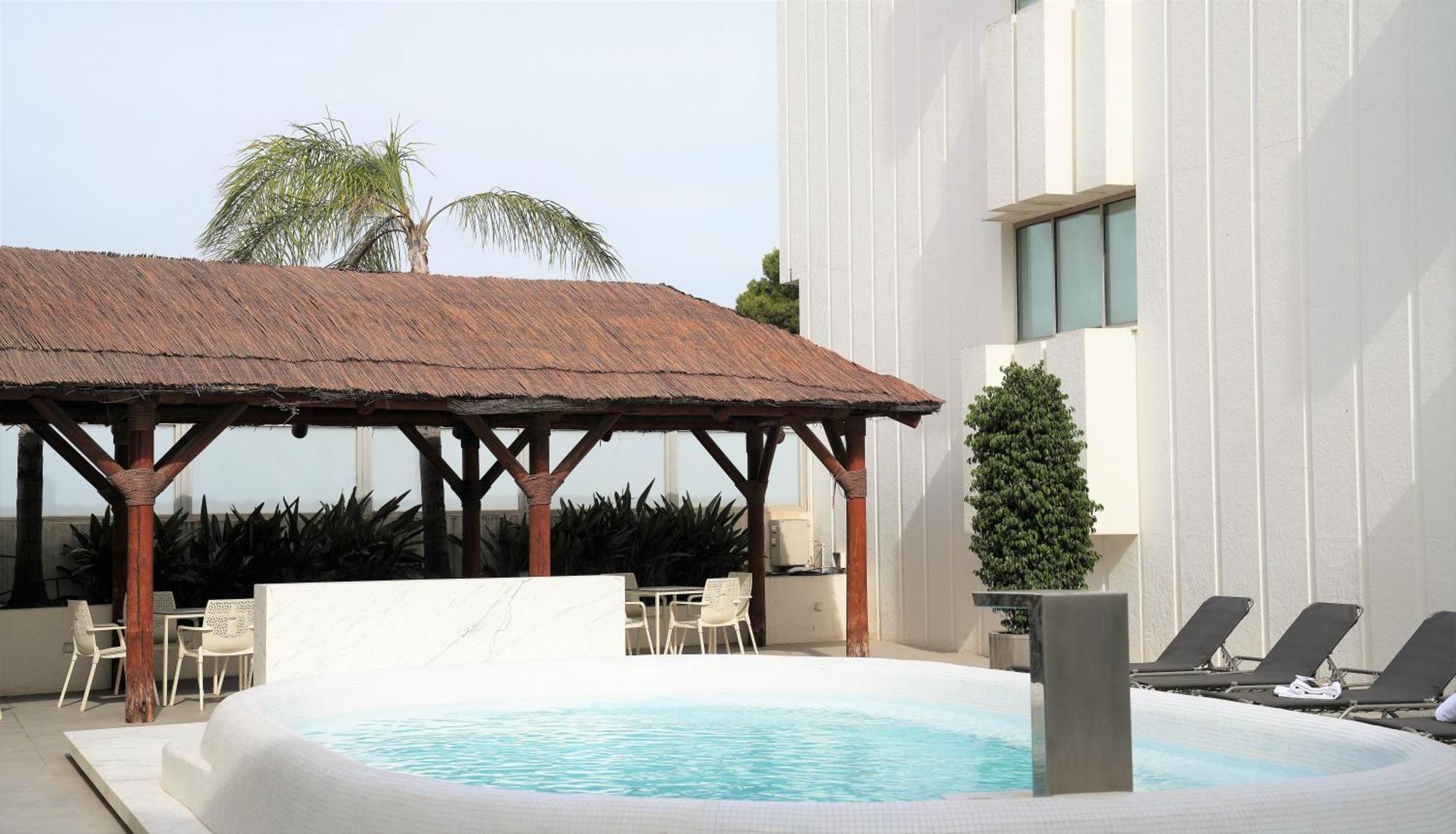 Port Azafata Valencia Otel Manises Dış mekan fotoğraf